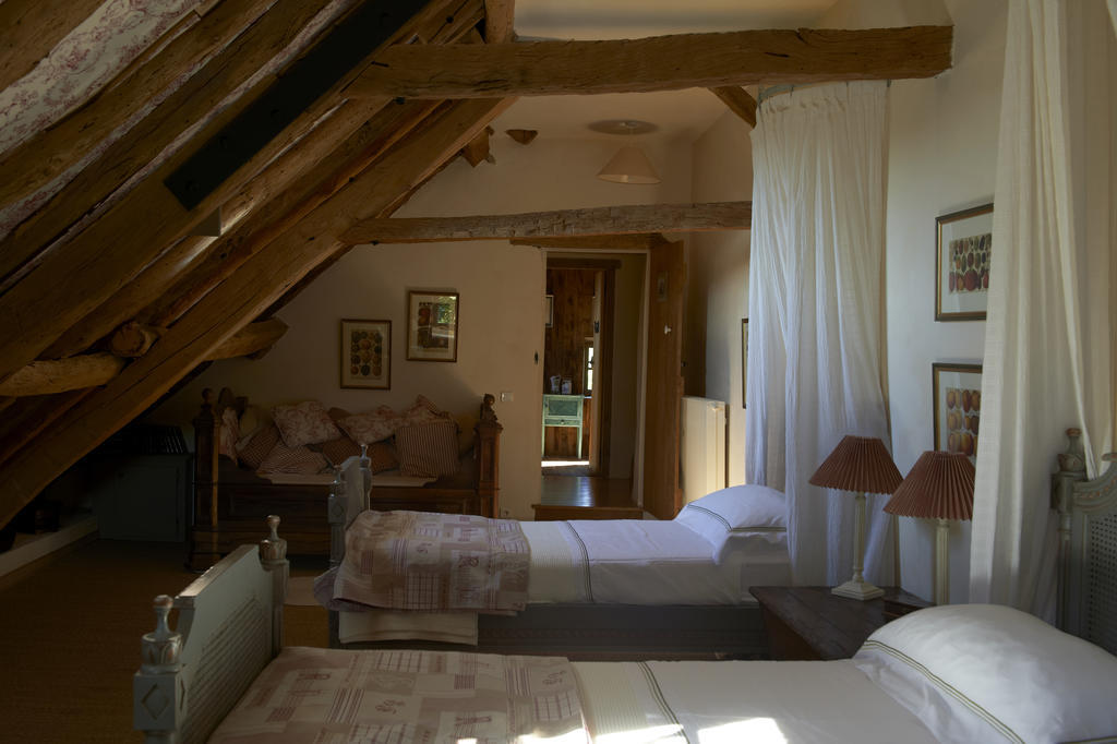 Mas De Garrigue Bed & Breakfast Calvignac Bilik gambar